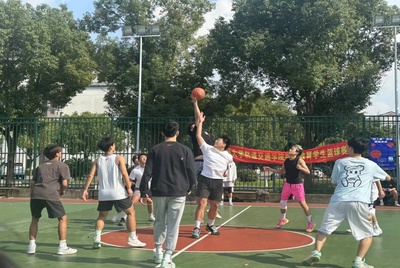 炫彩金秋，以球会友——2023年轨道交通学院继续教育学生篮球赛圆满举行